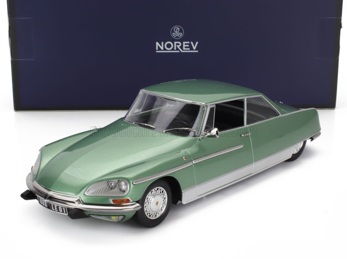 1:18 CITROEN Ds21 Le Leman (1968), Green Met - 181750