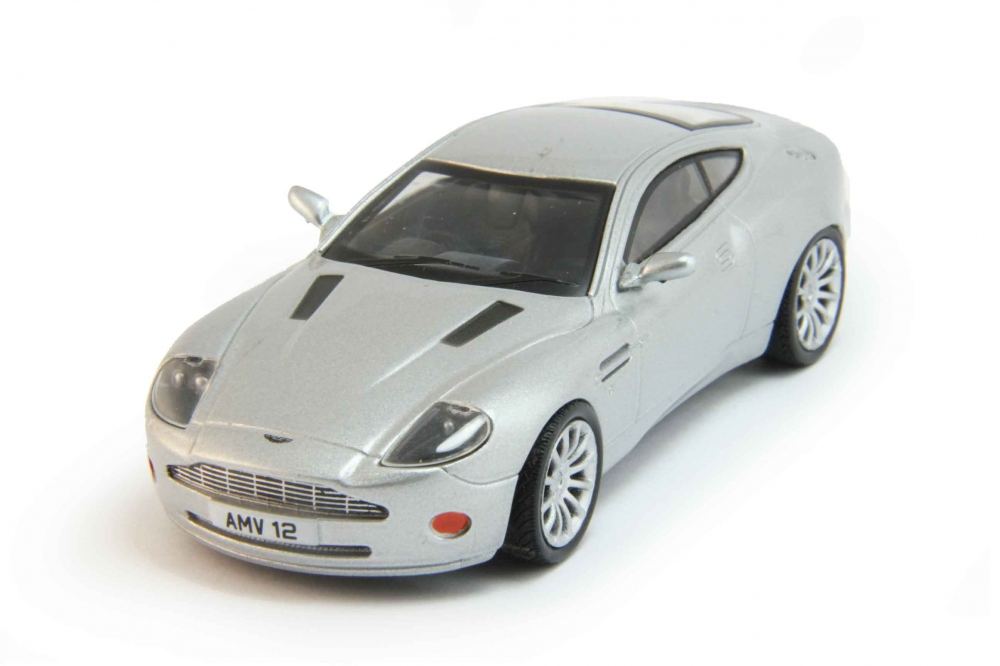 1:43 ASTON MARTIN V12 Vanquish, Суперкары 12, silver - SUP012
