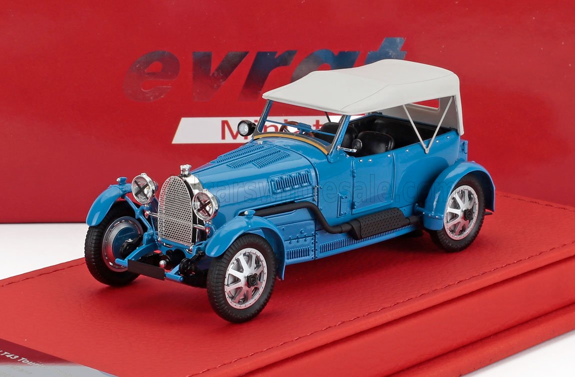 1:43 BUGATTI T43 Tourist Trophy Cabriolet Closed (1928), Light Blue White - EVR255