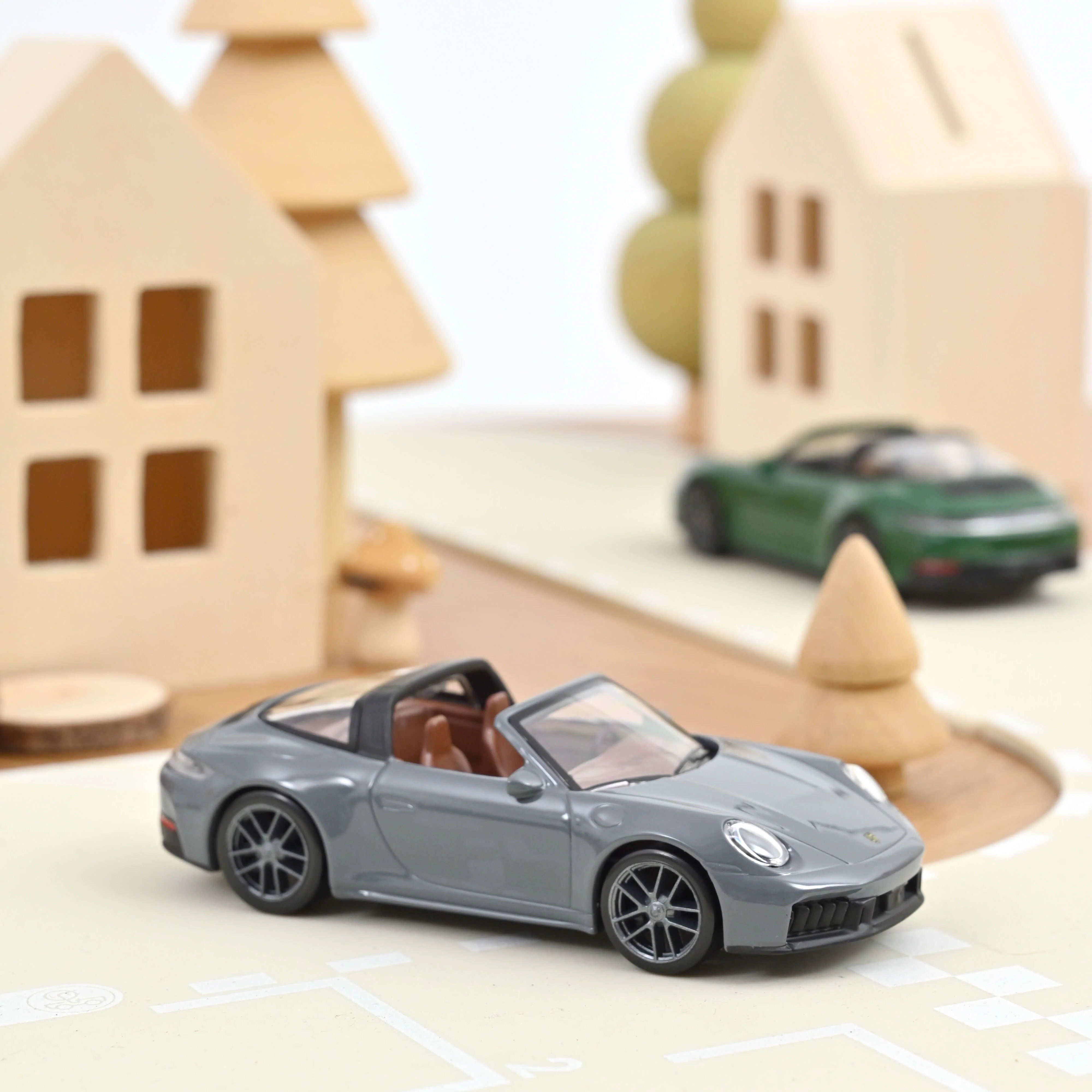 1:43 PORSCHE 911 GTS Targa *Jet-car* (2024), slate gray - 750073