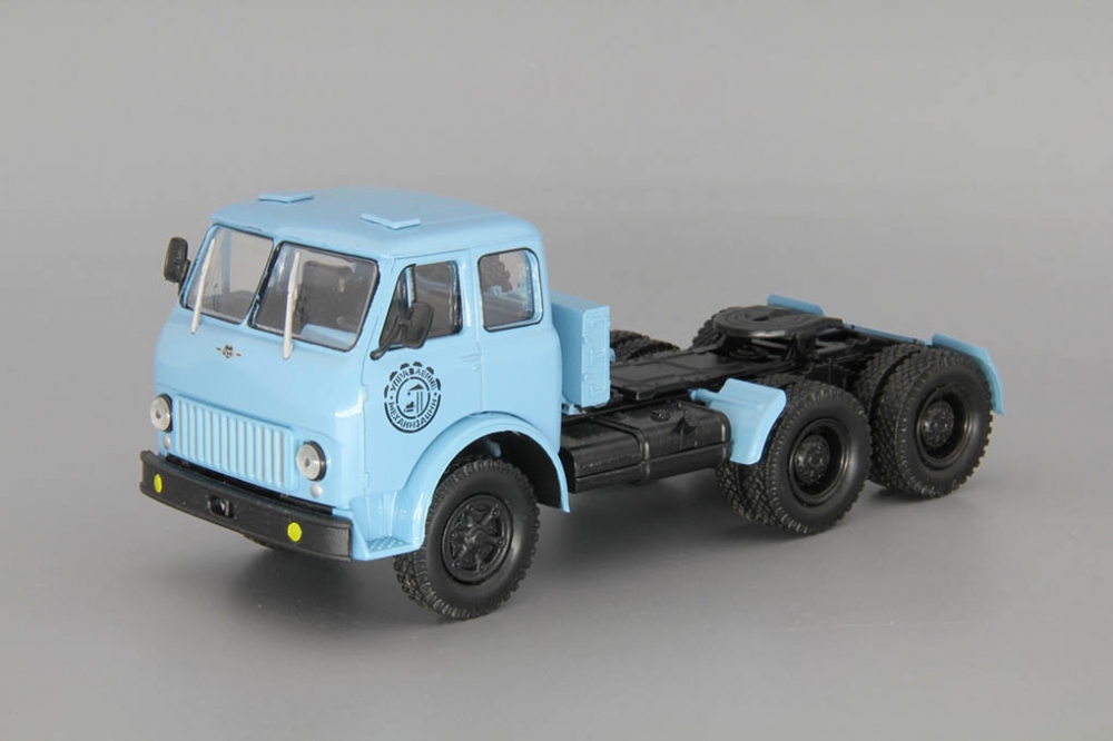 1:43 Минский-515 седельный тягач, голубой - H990