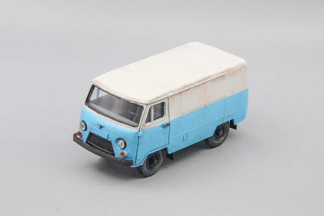 1:43 УАЗ-3303 техничка КИ-13905, голубой/белый, со следами эксплуатации - RG079