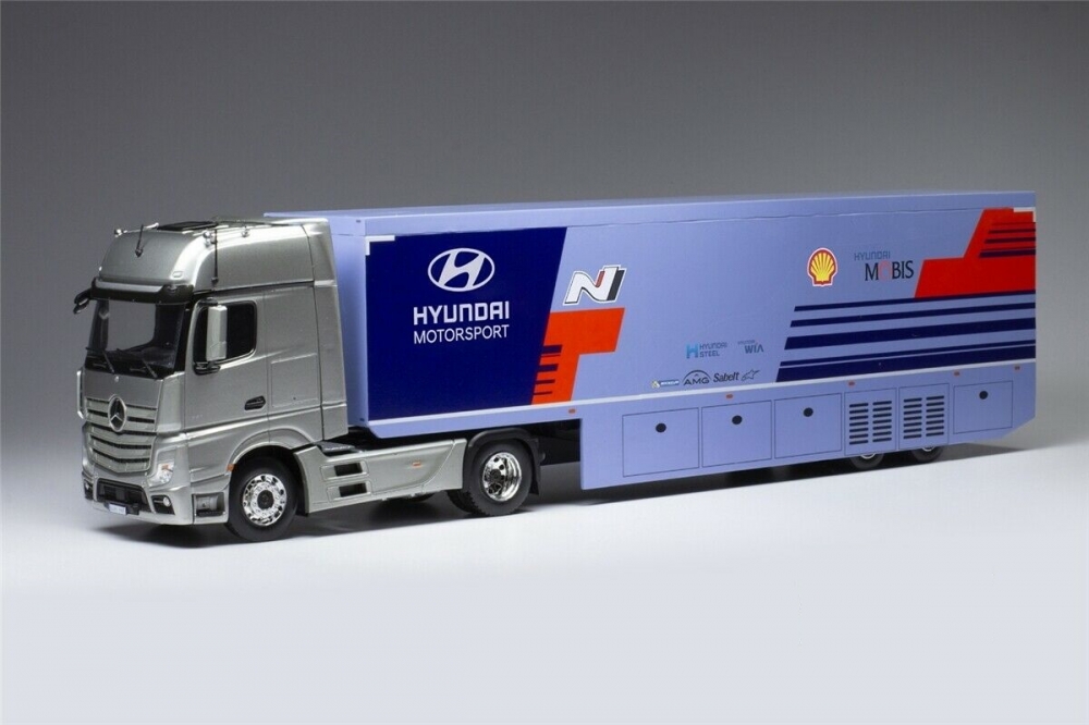 1:43 MERCEDES-BENZ Actros MP4 Rally WRC Transporter Hyundai Neuville Loeb - TTR019