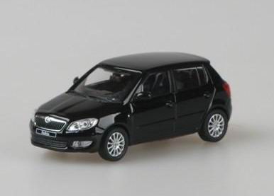 1:43 SKODA Fabia II (facelift 2010), black magic - 016D