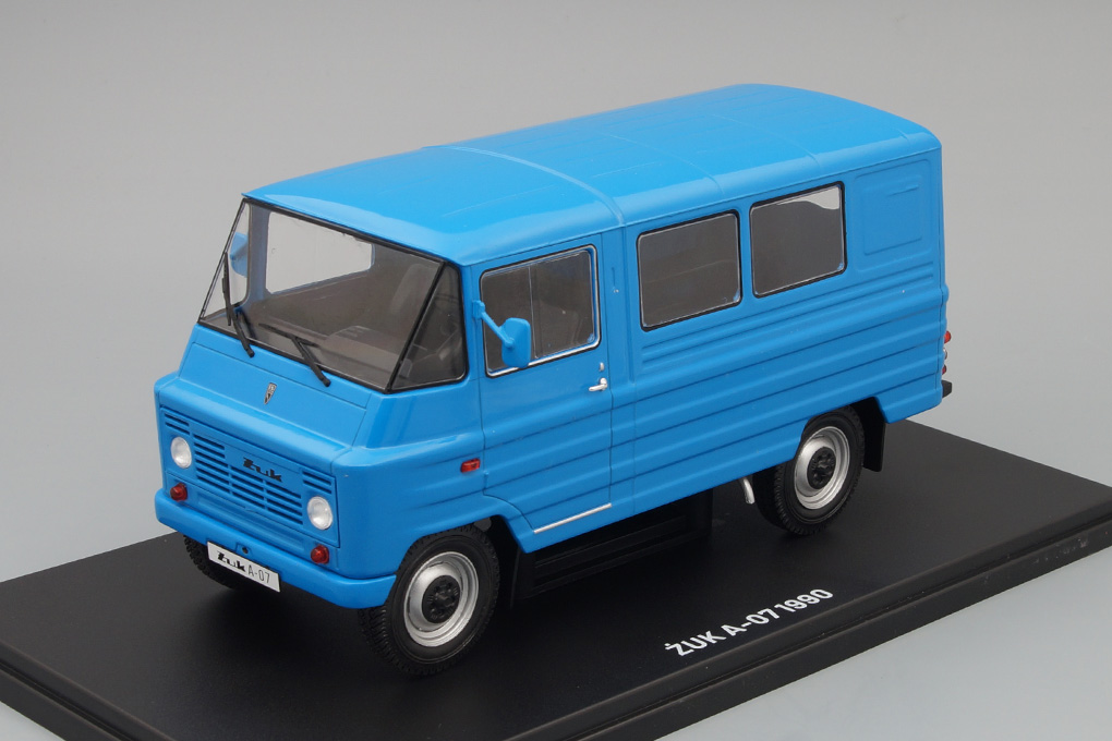 1:24 ZUK A-07, Samochody PRL 72, blue - PRL072