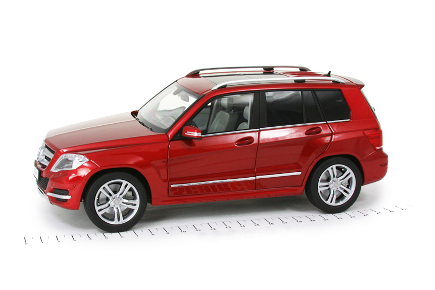 1:18 Mercedes-Benz GLK-class X204 2013 рестайлинг красный - 11008RD