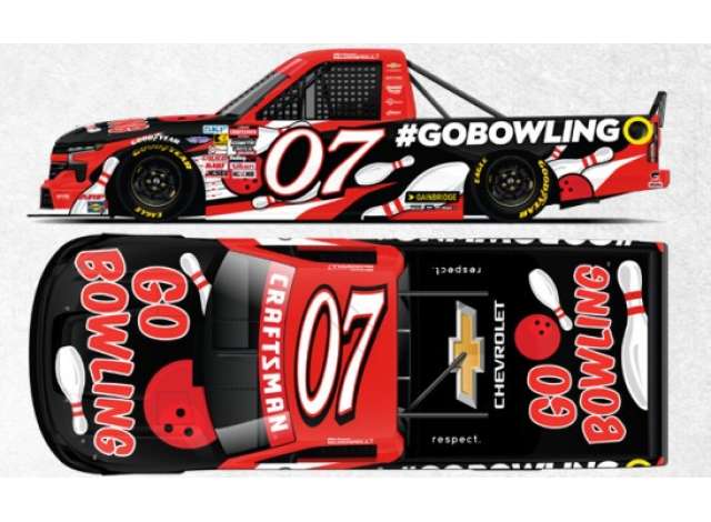 1:64 Chevrolet Silverado #07 Michael McDowell *Go Bowling*, white/red/black 2025 - T072565GBOMM