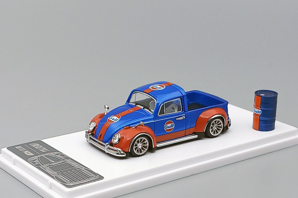 1:64 VOLKSWAGEN Beetle PickUp Red Gulf Oil Livery, blue / orange - CM420GL