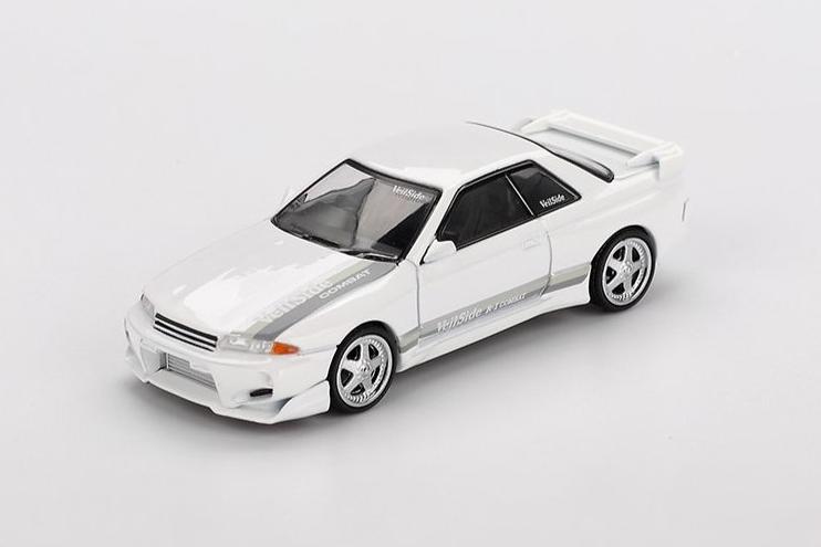 1:64 NISSAN Skyline GT-R (R32) Veilside Combat (1990), white - MGT01066-R
