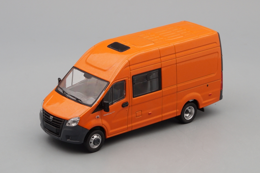 1:43 ГАЗель Next A32R32 грузопассажирская, оранжевый - H655