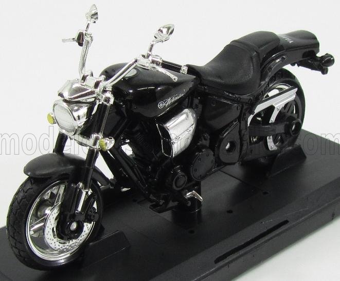 1:18 YAMAHA Road Star Warrior (2002), Black - MMAX437-76205