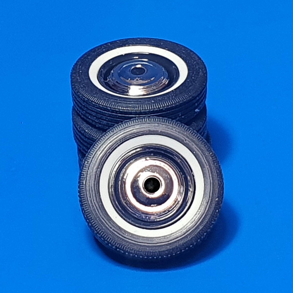 1:43 Комплект колес с вайтволлами (4 шт.) для Горький-24 в сборе (центральный кружок колпака - чёрный диск - чёрный) - ICVA009