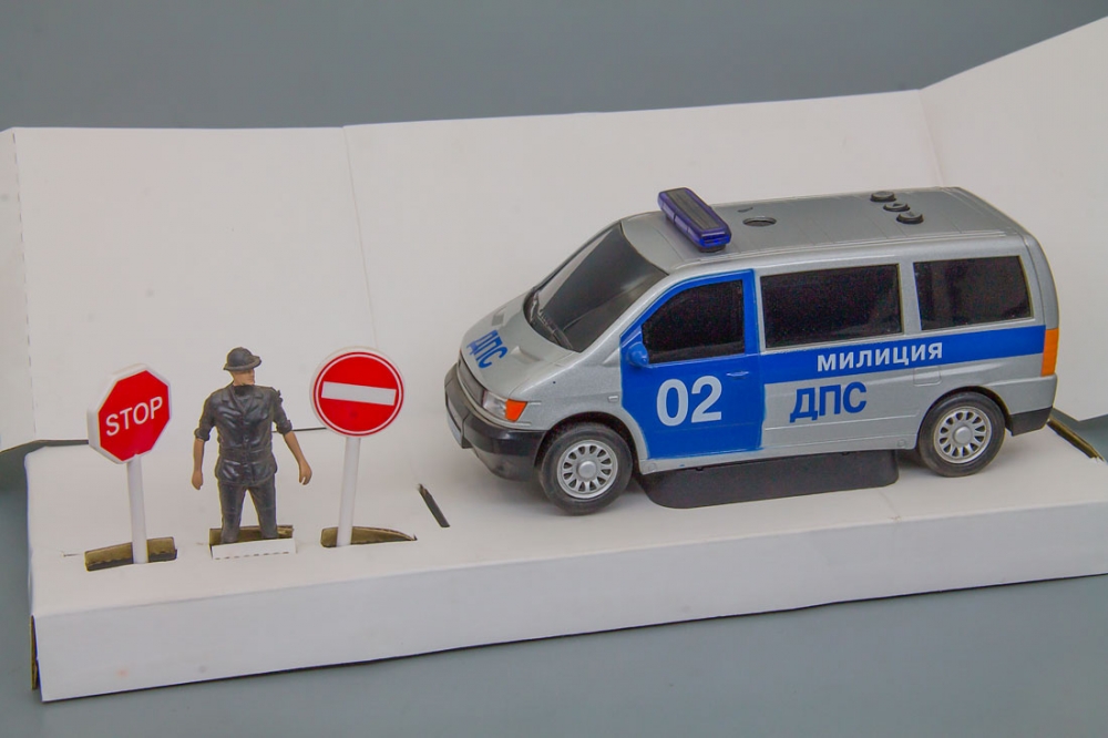 1:32 MERCEDES-BENZ Vito V638 Милиция ДПС - LC931V