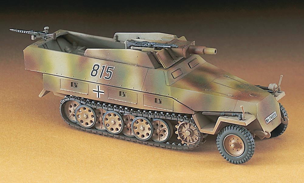 1:72 Сборная модель Полугусеничный Бтр Sd.Kfz 251/9 Stummel с 75-мм орудием - 31146