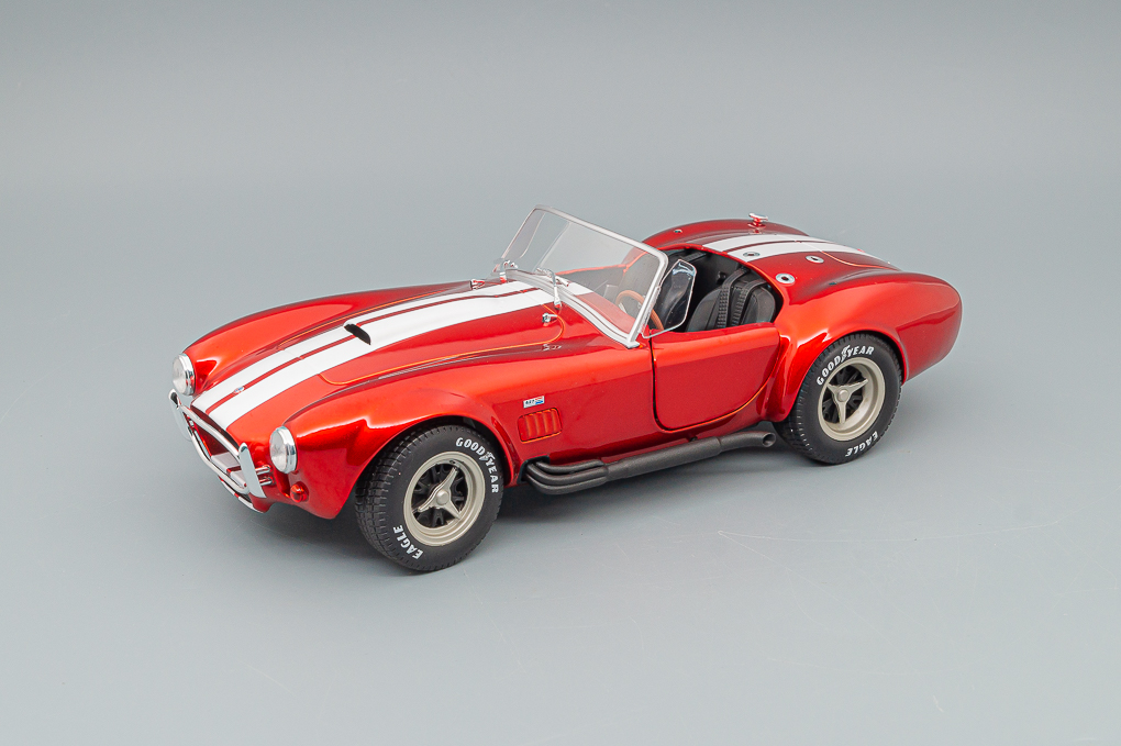 1:18 SHELBY Cobra 427 S/c Mkii Spider Hard-top (1965), Red Met - 1804909