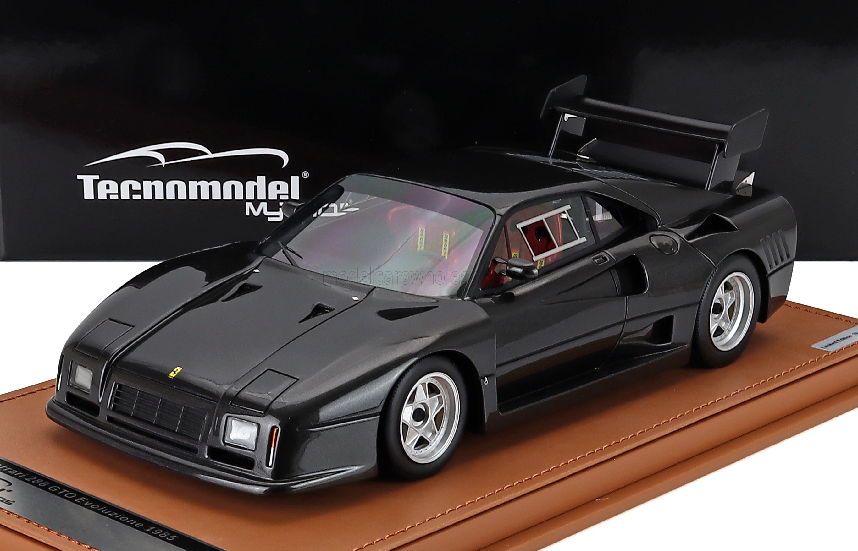 1:18 FERRARI 288 Gto Evoluzione 1985 - Silver Wheels, Black Met - TM18-361G