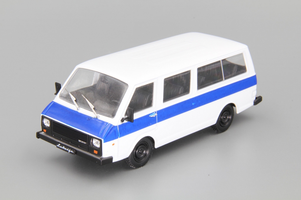 1:43 РАФ 22038 Латвия, Автолегенды СССР 74, белый / синий - AL074