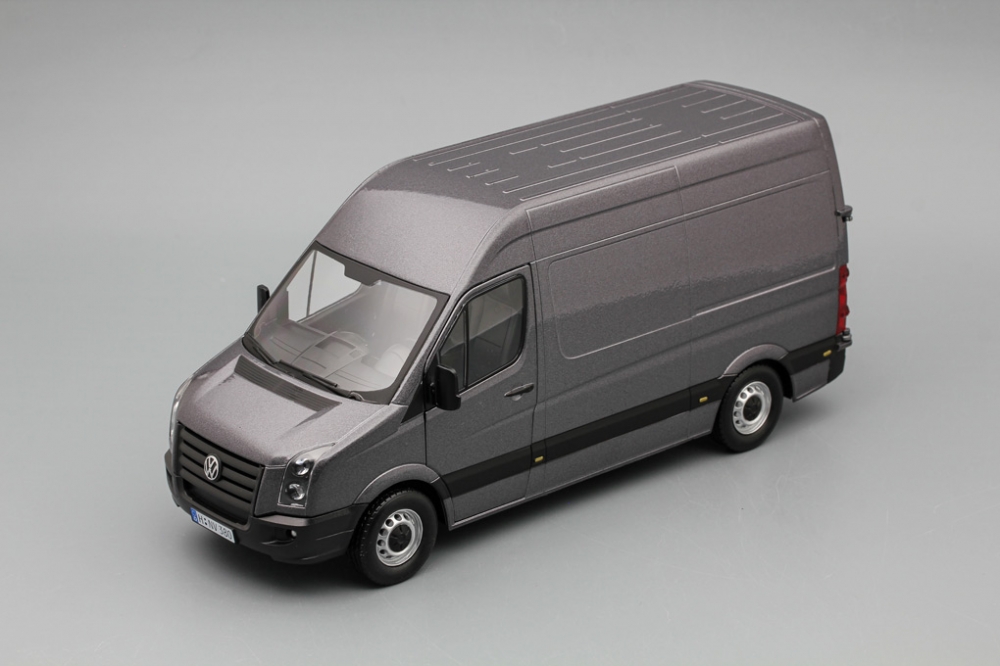 1:24 VOLKSWAGEN Crafter Van, grey - 126B-004