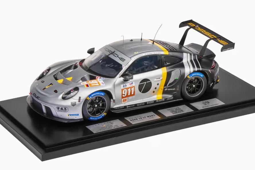 1:18 PORSCHE 911 991-2 RSR Team Protom Competition №911 24h Le Mans (2023) Michael Fassbender - Richard Lietz - Martin Rump - WAP0212220TRSR