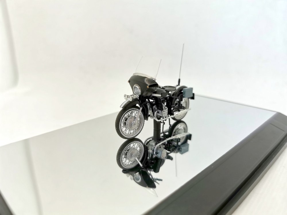 1:43 К750М Почётный Эскорт КГБ СССР (мотоцикл старшего) - ММ-150002