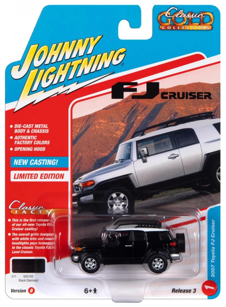 1:64 TOYOTA FJ Cruiser (2007), Black Diamond - 2007 Toyota FJ Cruiser Black Diamond