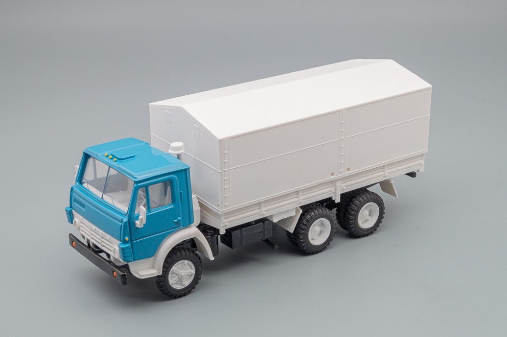1:43 Камский 5320 бортовой с тентом, голубой/белый - ELK-951