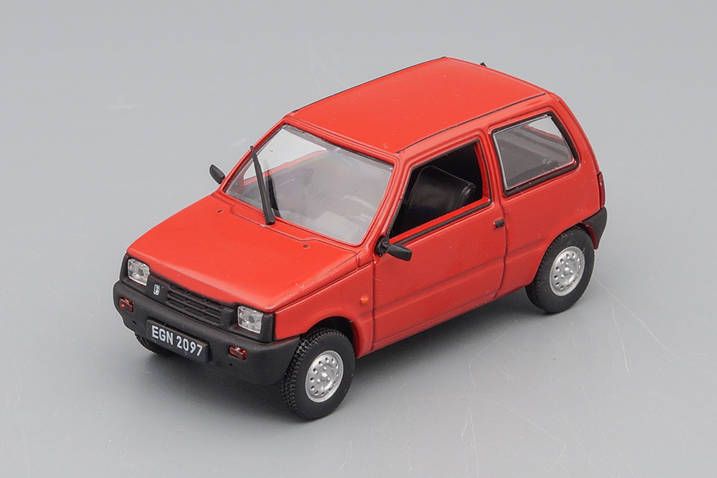 1:43 Волжский 1111 Ока Kultowe Auta 50, красный - kul050