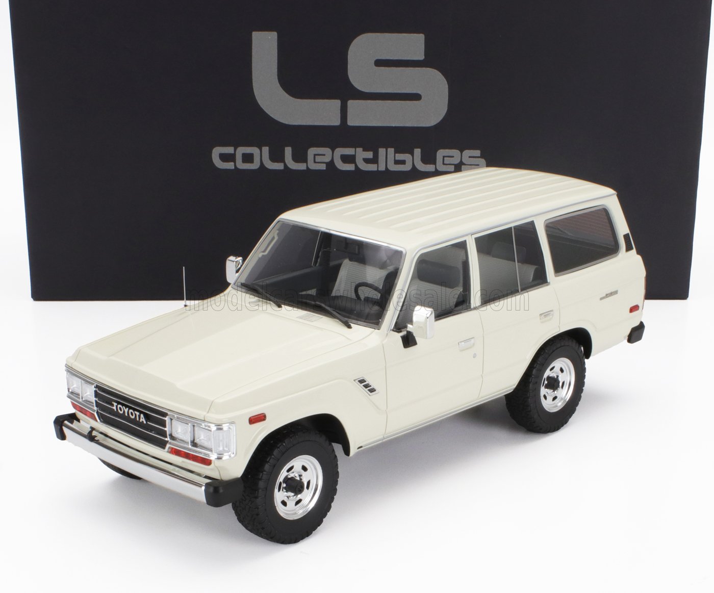1:18 TOYOTA Land Cruiser Fj62 (1987), White - LS056A