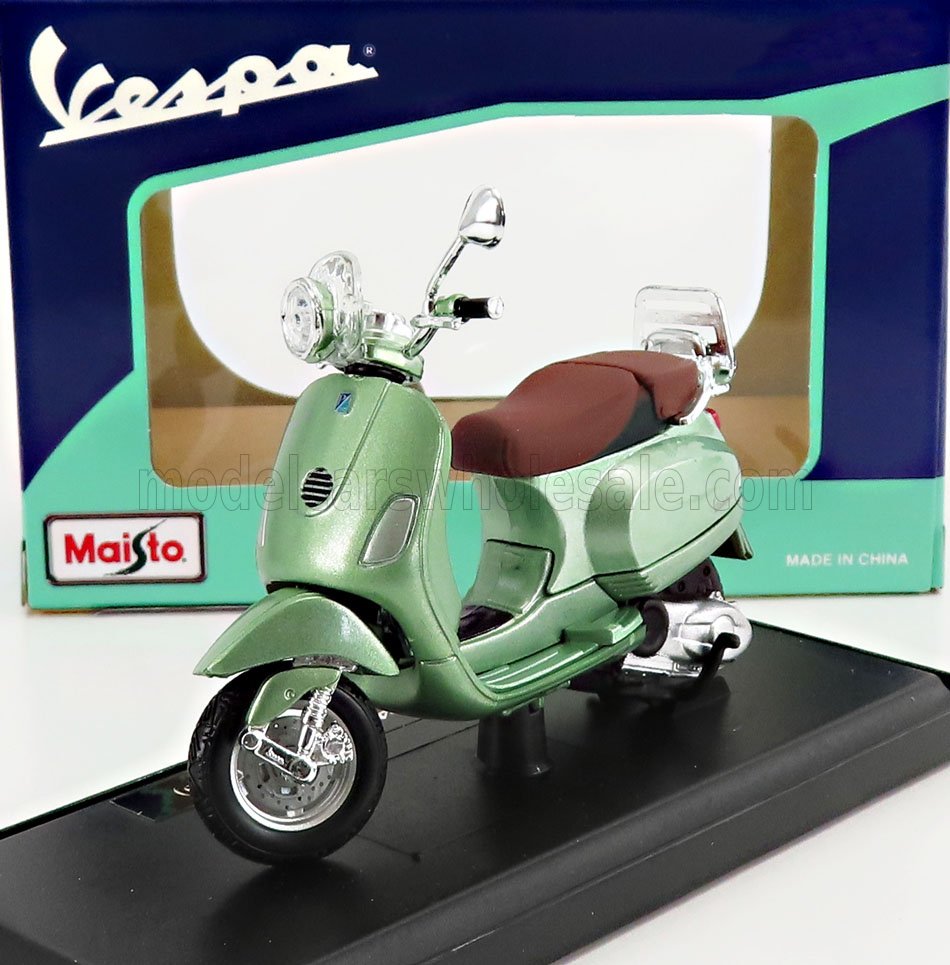 1:18 PIAGGIO Vespa Lxv (2013), Light Green Met - 16887G