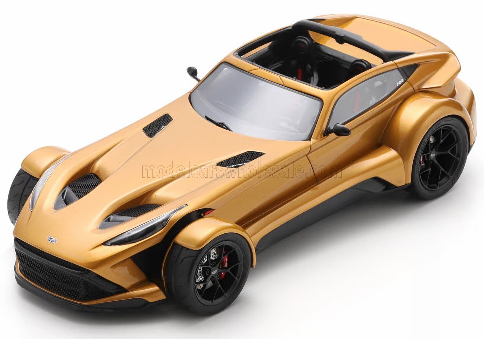 1:18 DONKERVOORT F22 (2024), bronze - 18S1298