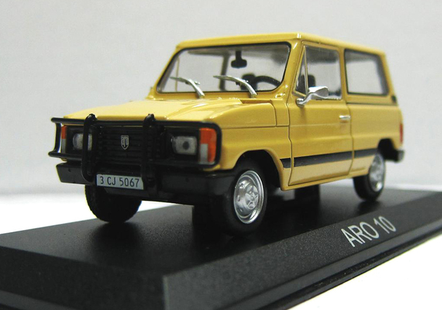 1:43 ARO 10, Masini de Legenda 20, бежевый - mas020