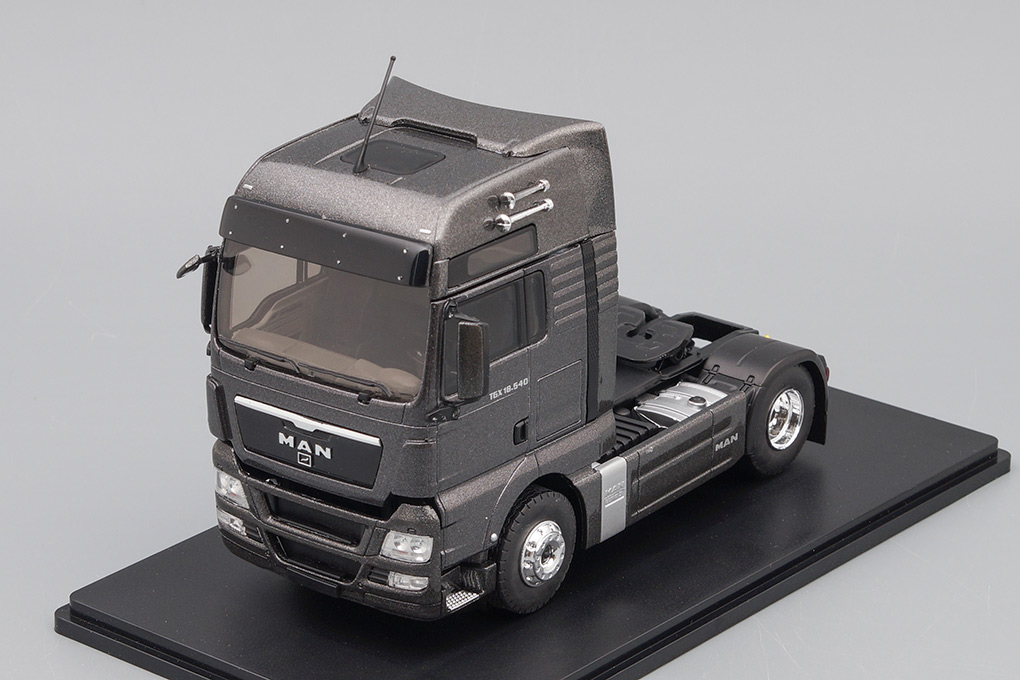1:43 MAN TGX (2012), black - 113436