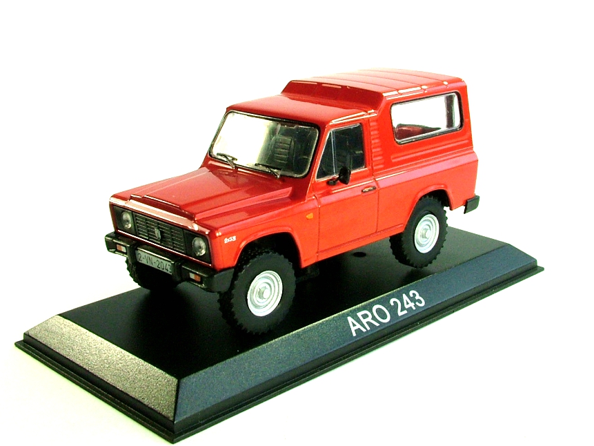 1:43 ARO 243, Автолегенды СССР 161, красный - AL161