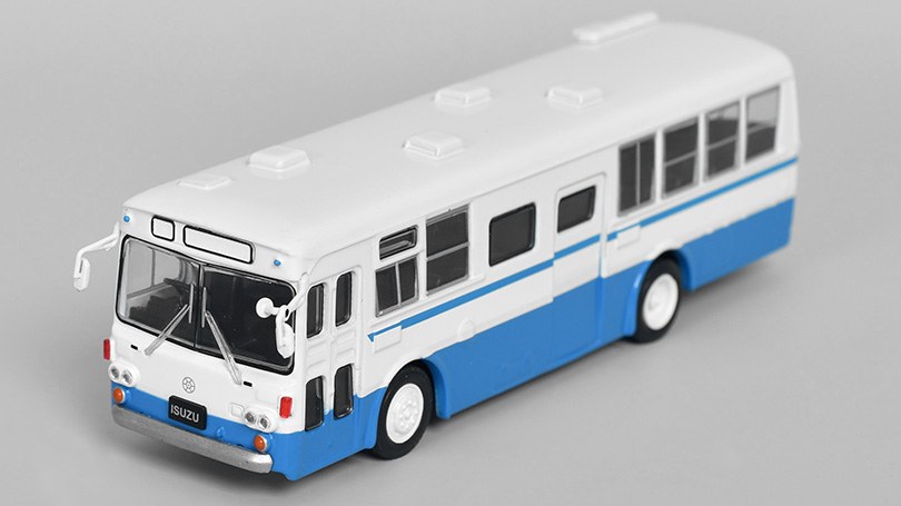 1:72 ISUZU BU04, Kultowe Auta PRL-u - kulA071