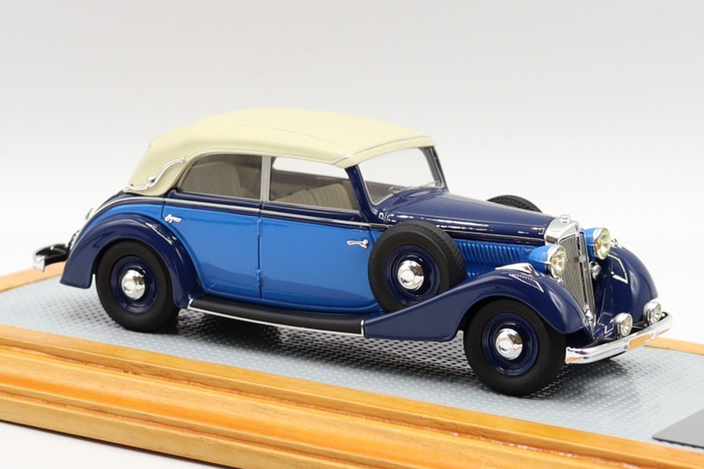 1:43 Horch 830 BL Cabriolet 1936  Close, 2 tones blue - IL43117