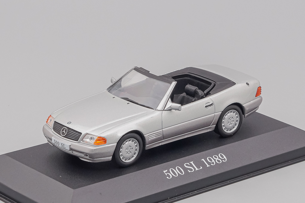 1:43 MERCEDES-BENZ 500 SL (1989), Mercedes-Benz Offizielle Modell-Sammlung 36, silver - MB036