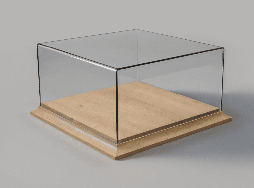 Бокс акриловый 150х150х80 на деревянном основании - LCB010D