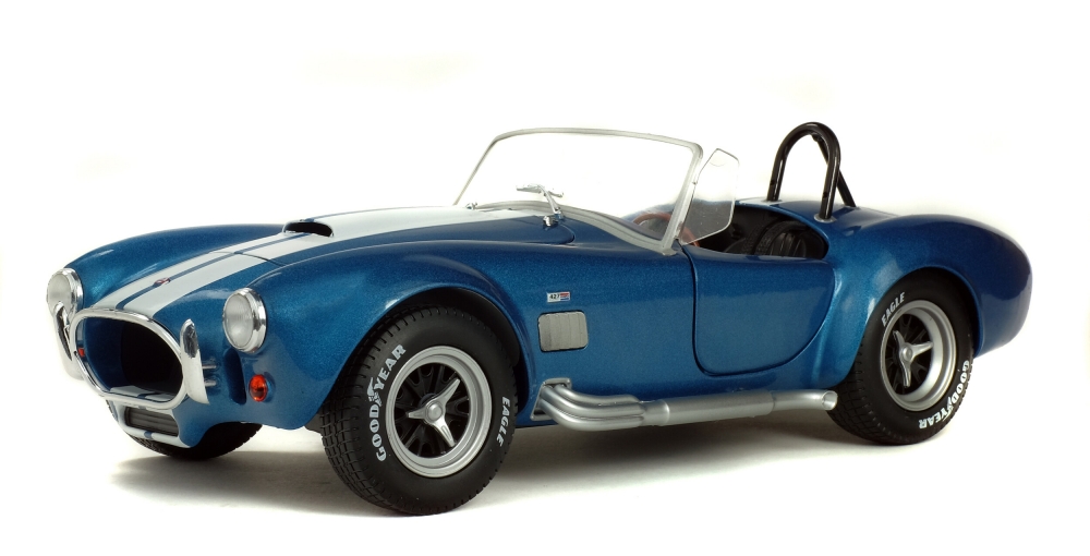 1:18 SHELBY COBRA 427 AC Cobra (1965), blue metallic - S1850017