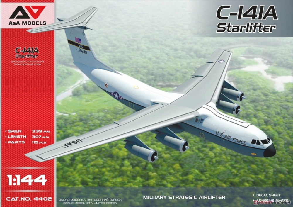 1:144 Сборная модель Транспортный самолет C-141A Starlifter - АА4402