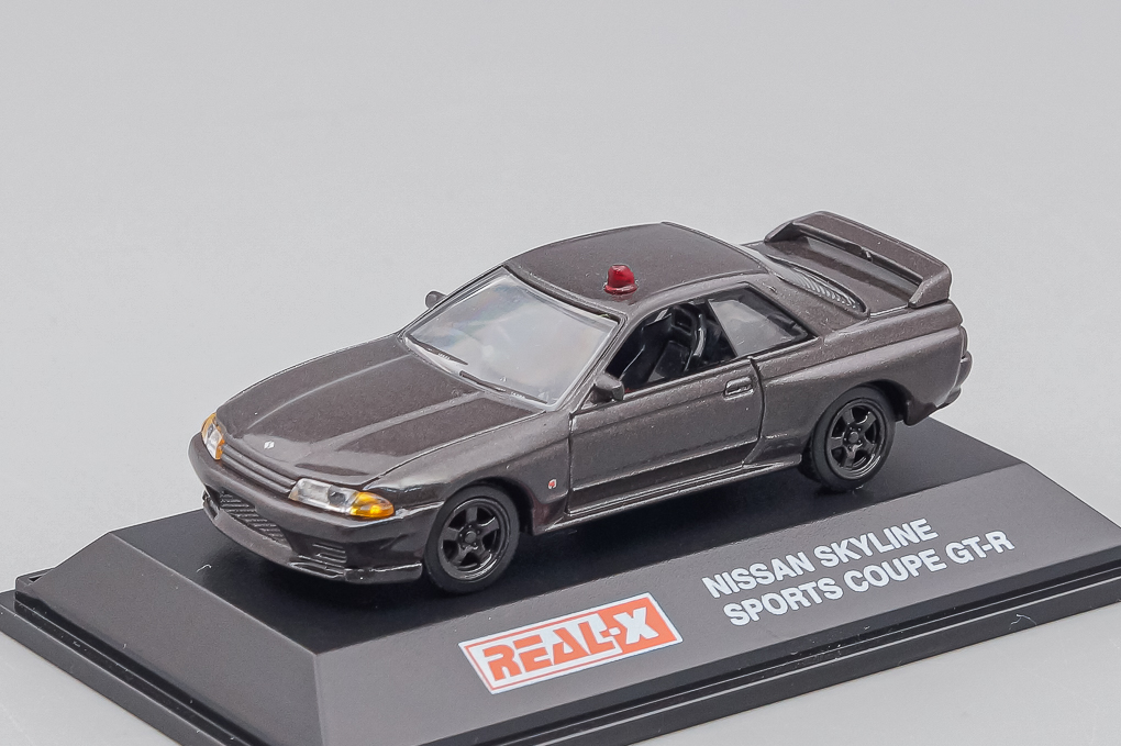 1:43 NISSAN Skyline Sports Coupe GT-R, brown metallic - LOT00073