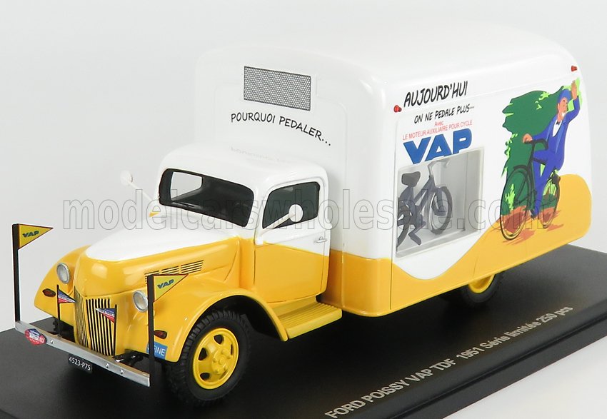 1:43 FORD Truck Van Poissy Vap Tdf (1951), Yellow White - PE222