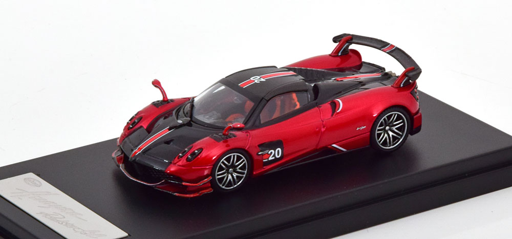 1:64 PAGANI Huayra Roadster BC, red metallic carbon - 64011-RE