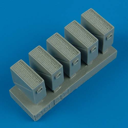 1:48 Авиационное вооружение для AC-47 Vietnam Gunship ammunition boxes - QB48 296