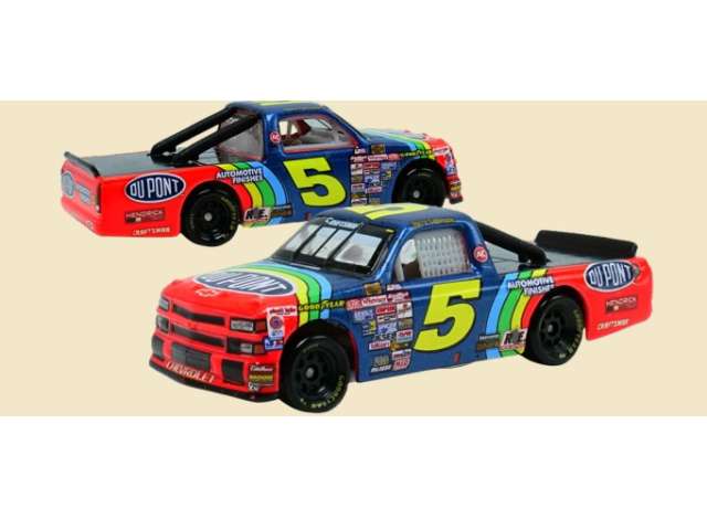 1:64 Chevrolet #5 Terry Labonte *DuPont*, various 1995 - WX52565DUPTLK