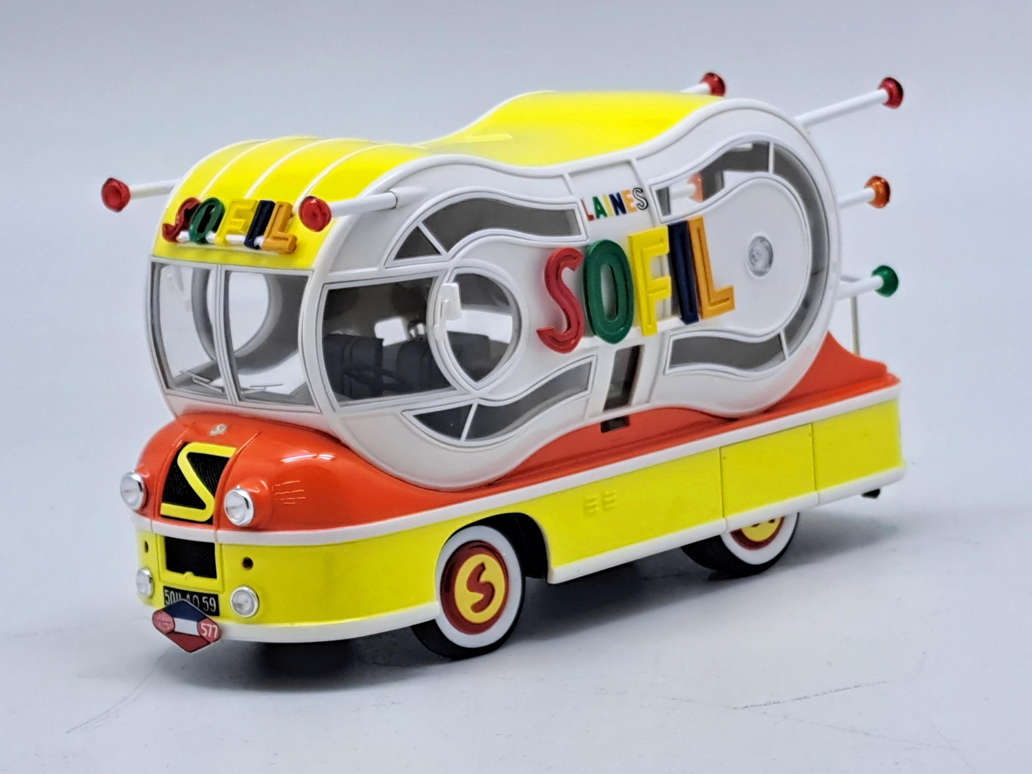 1:43 RENAULT Truck 2.5t Sofil Tdf (1952), Yellow Red - PE230