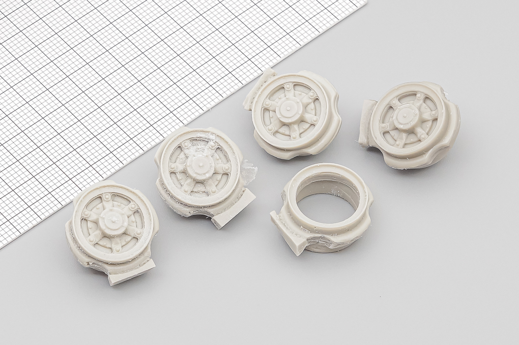 1:36 Диск МАЗ-502, комплект 5 шт. - UM136-1