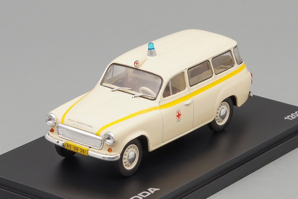 1:43 SKODA 1202 Sanitka - 728XO5