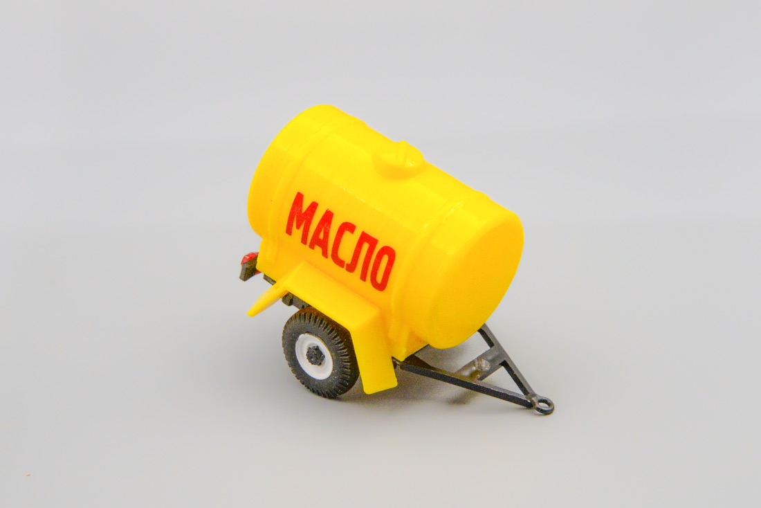 1:43 Прицеп-бочка С/Х 'Масло', желтый - 15997006