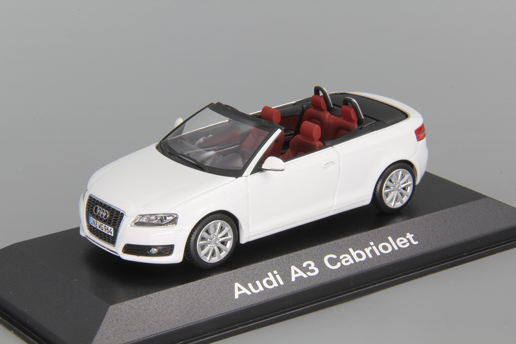 1:43 AUDI A3 Cabriolet, white - 5010803313