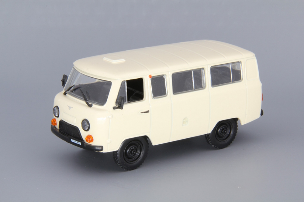 1:43 УАЗ 452В/452А, Автолегенды СССР 15, бежевый - AL015